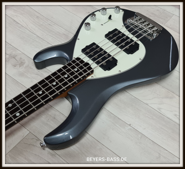 Preview: Sterling by Music Man StingRay Ray35 HH, Charcoal Frost